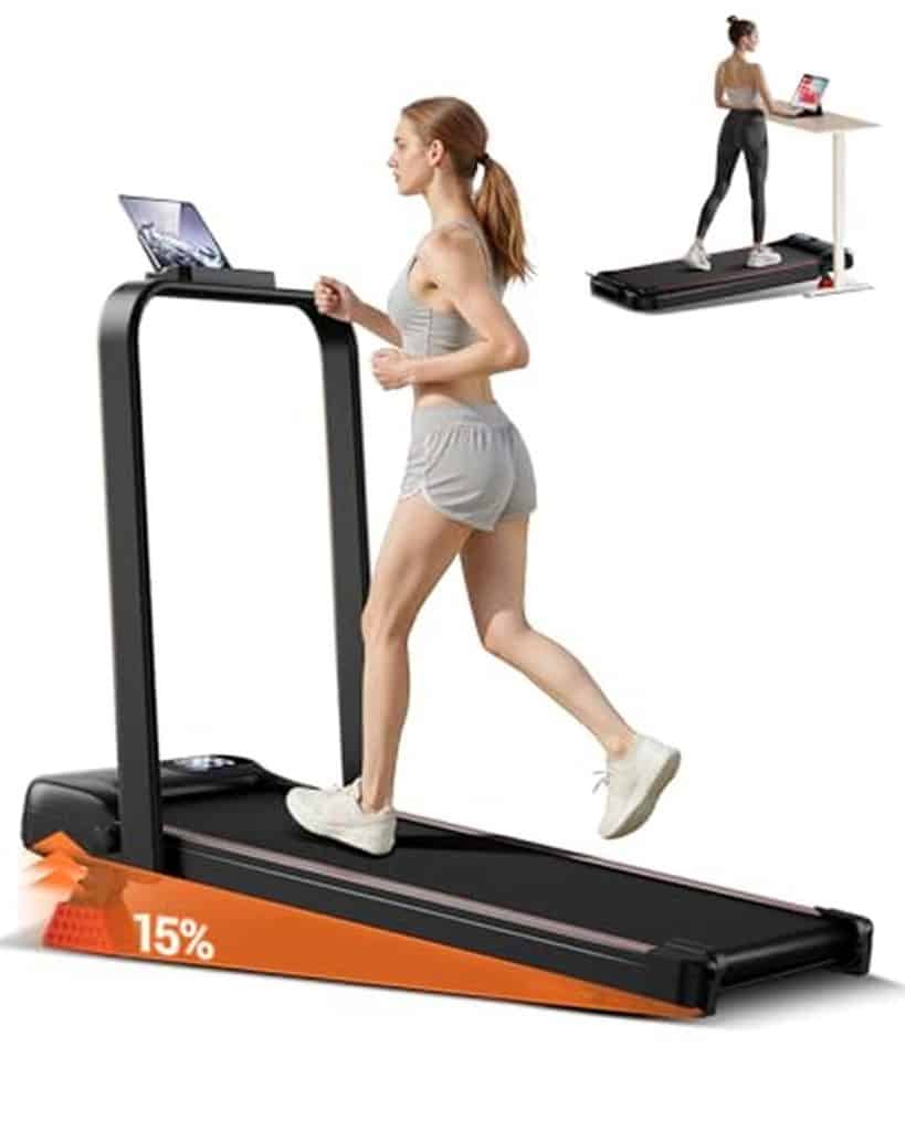 Test du tapis de marche Cursor 15% inclinable avec triple amortissement 2, 5 CV